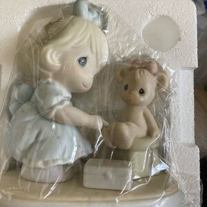 Vintage 1994 Precious Moments “Caring” Members Only Collectible Figurine